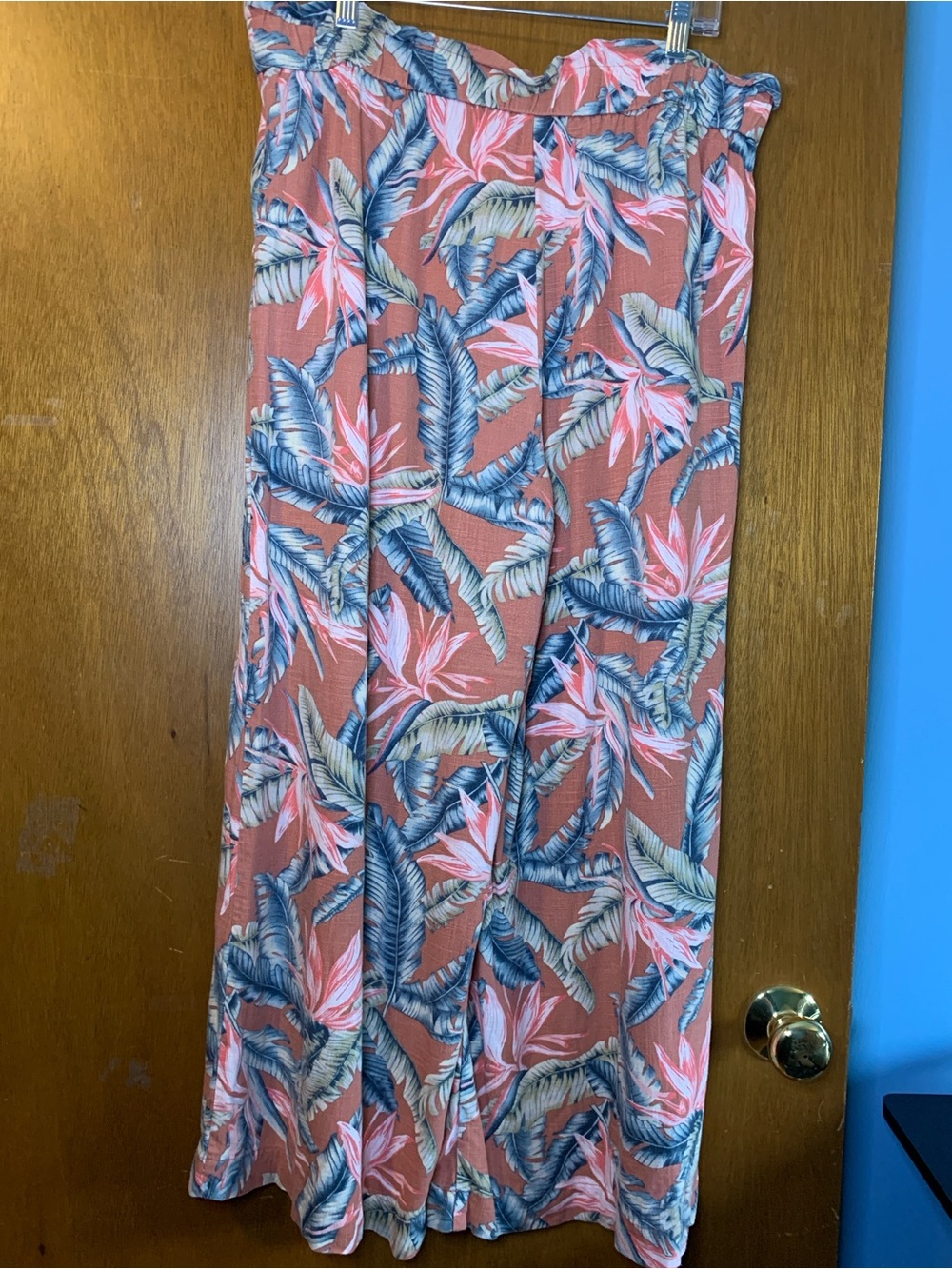 LOFT Tropical Print Wide leg linen blend pant with Blue Leaf Accents - Picture 2 of 6